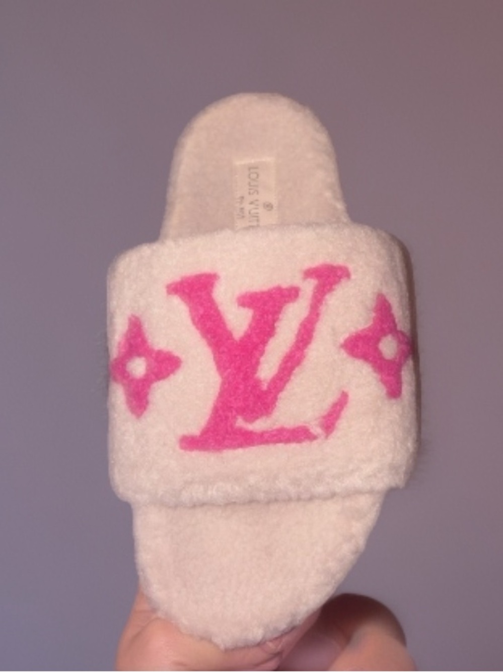 Louis Vuitton Cream Sherpa Slide with Pink Logo Accent - Picture 2 of 4